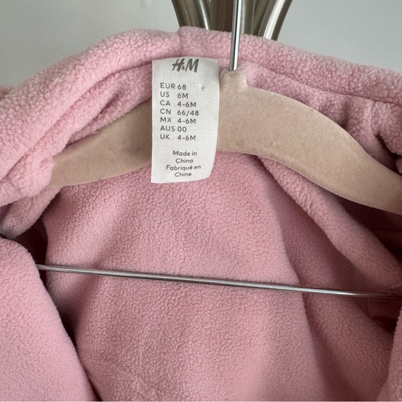 NEW H&M Cozy and Fleece Interior Pink Baby Girl Hooded Jacket - Picture 4 of 5